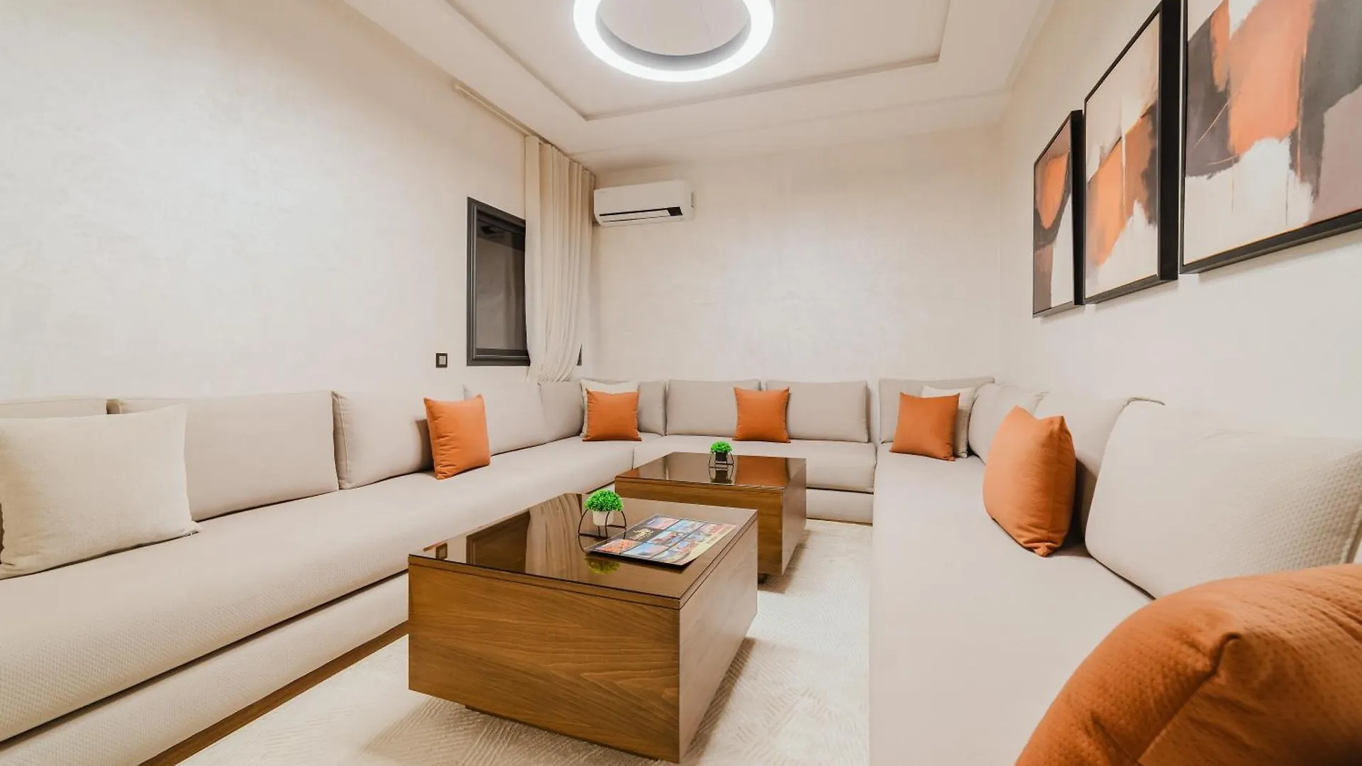 New! Modern Appart, Parking , Piscine & Fiber Wifi Gueliz Centre Marrakesh Apartment